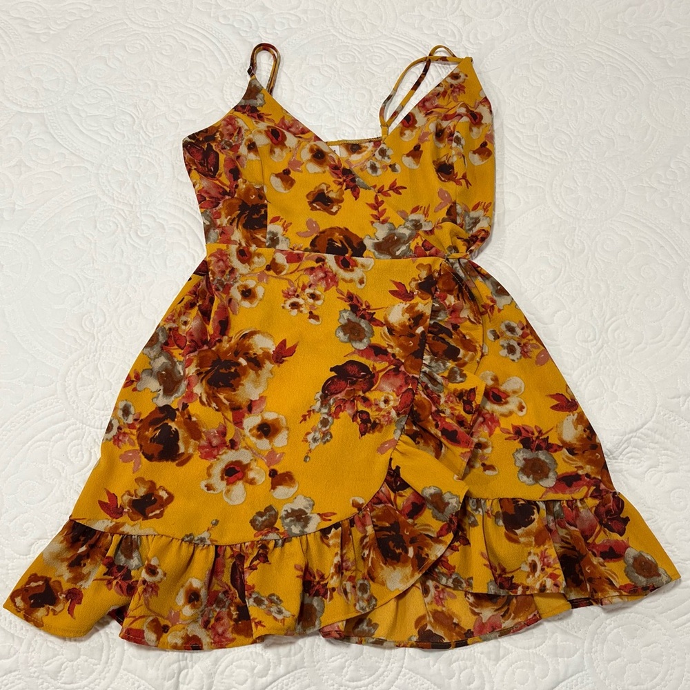 FREE PEOPLE Mustard Floral Wrap Mini Dress SIZE XSmall | EUC